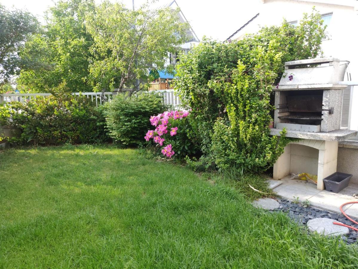 Relax - Ferienhaus In Wien Exteriör bild